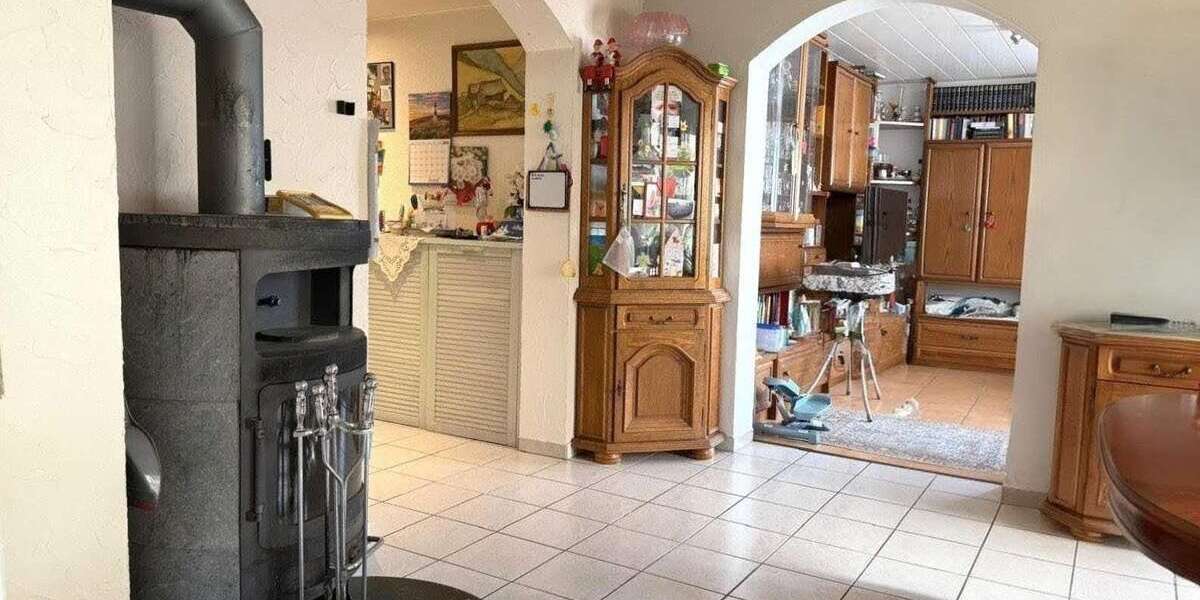 Etagenwohnung Bretten - 5 Zimmer, 117 m&sup2;, 369.000&euro; | Angebot:22859139