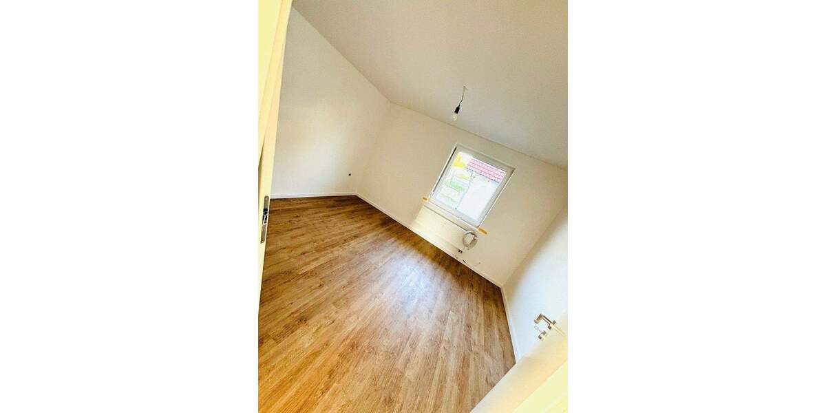 Etagenwohnung Aglasterhausen - 2 Zimmer, 57 m&sup2;, 152.000&euro; | Angebot:25674895