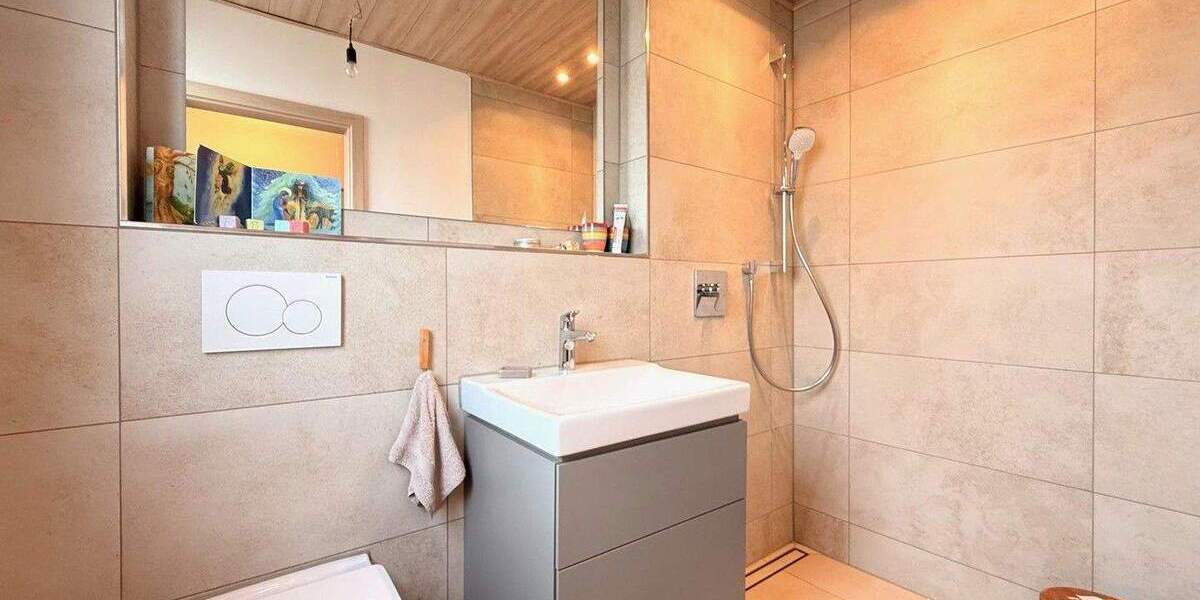 Einfamilienhaus Bad Rappenau Obergimpern - 7 Zimmer, 190 m&sup2;, 820.000&euro; | Angebot:25749952