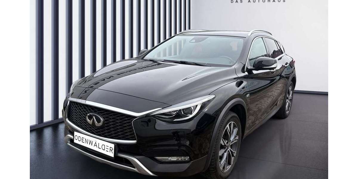 INFINITI QX30 137.690 km 13.788 &euro; Zaberfeld - Michelbach 74374
