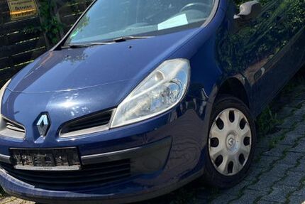 Renault Clio 128.200 km 1.850 &euro; Brackenheim 74336