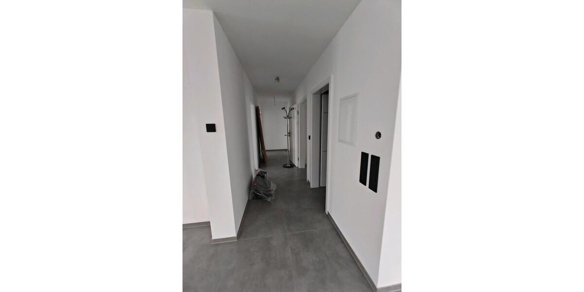 Etagenwohnung Bretten - 3 Zimmer, 76 m&sup2;, 1.300&euro; | Angebot:25614639