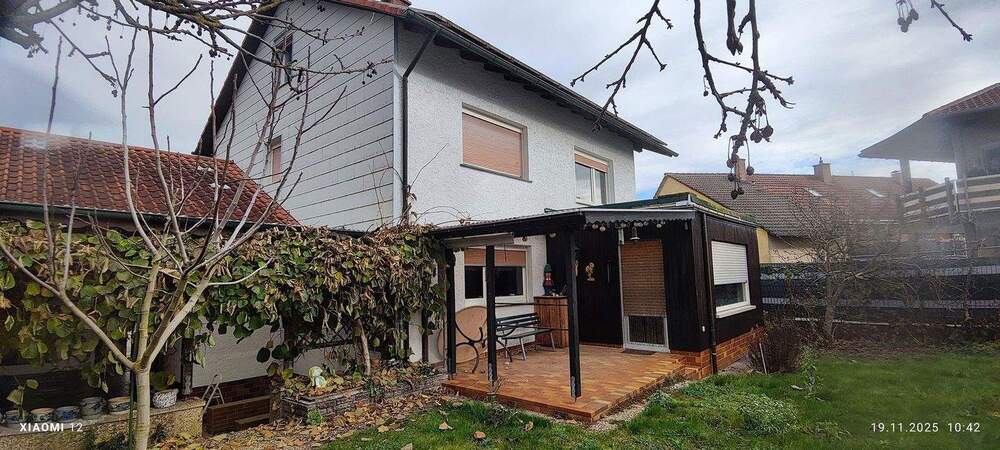 Einfamilienhaus Sinsheim-Eschelbach Eschelbach - 8 Zimmer, 165 m&sup2;, 440.000&euro; | Angebot:25654244