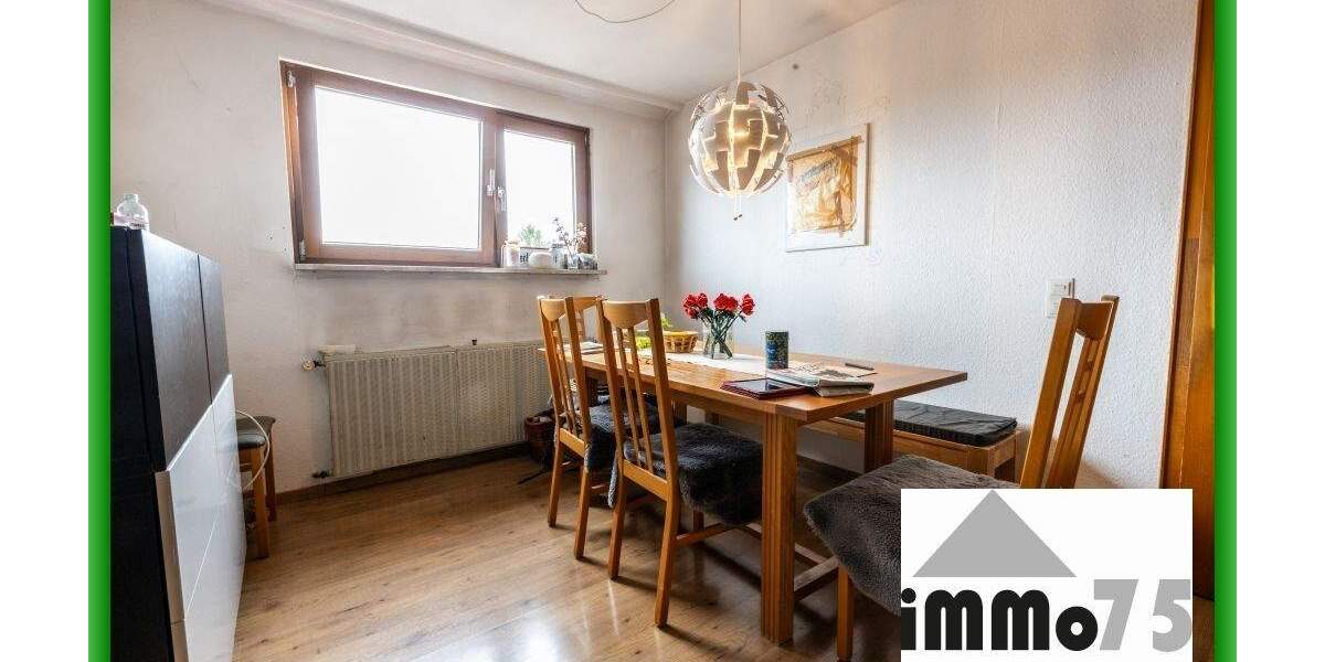 Mehrfamilienhaus, Wohnhaus Sternenfels - 8 Zimmer, 210 m&sup2;, 399.000&euro; | Angebot:25739927