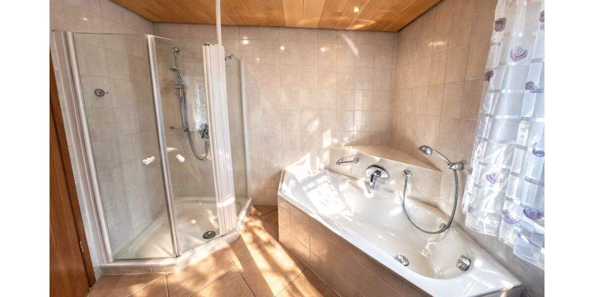 Einfamilienhaus Bad Rappenau / Grombach Grombach - 6 Zimmer, 151 m&sup2;, 449.000&euro; | Angebot:25693247