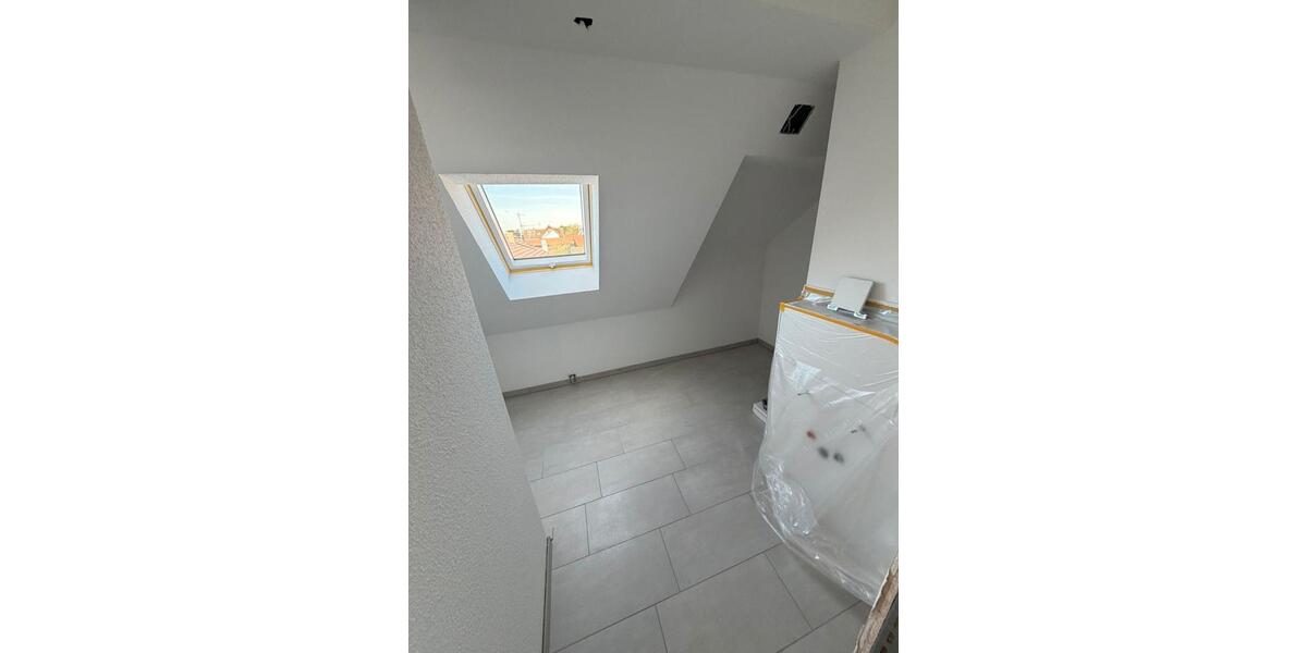 Maisonettenwohnung Sankt Leon-Rot Rot - 4 Zimmer, 122 m&sup2;, 1.647&euro; | Angebot:26618451
