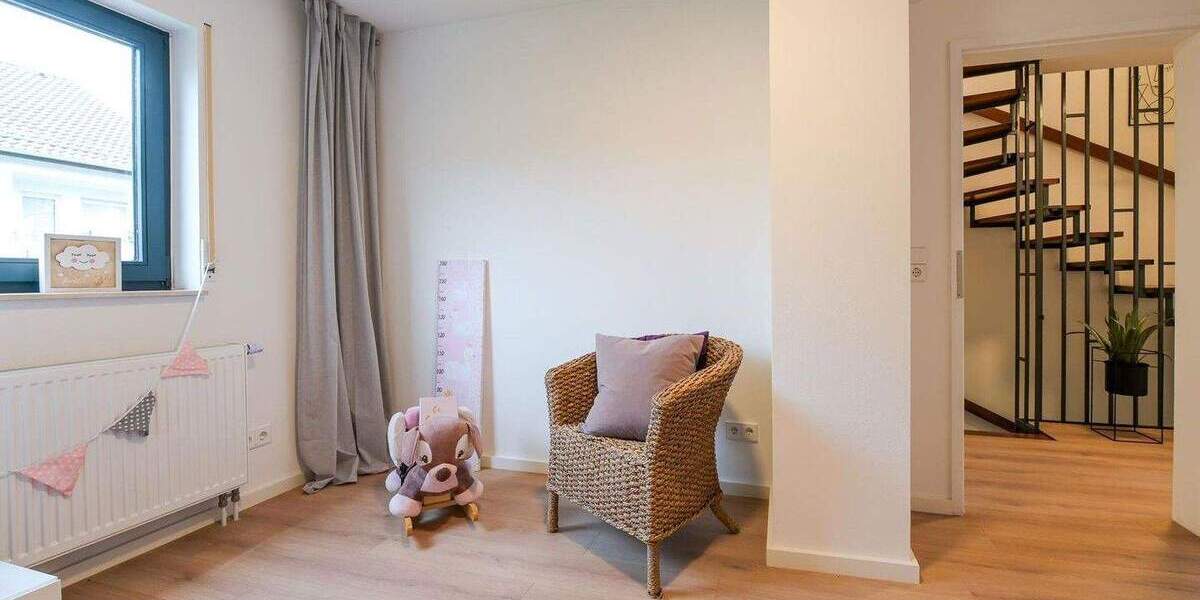 Reihenmittelhaus Bad Friedrichshall Hagenbach - 6 Zimmer, 161 m&sup2;, 549.000&euro; | Angebot:25839415