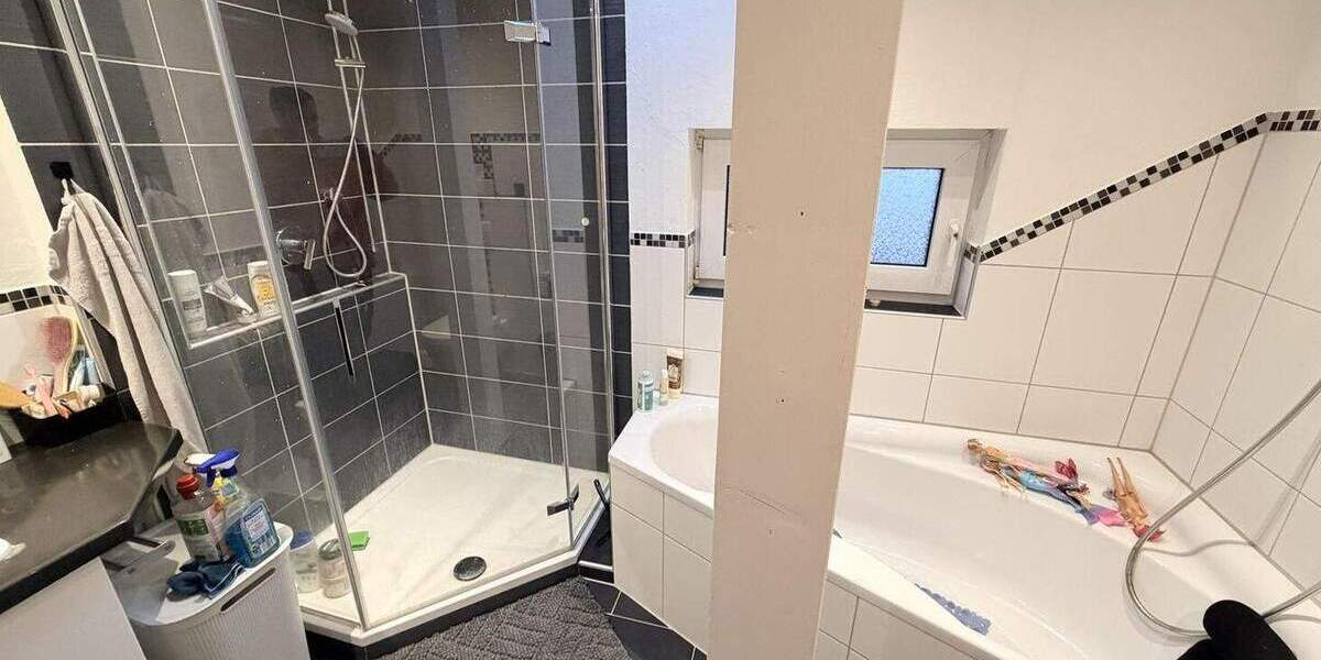 Doppelhaushälfte Aglasterhausen - 5 Zimmer, 146 m&sup2;, 295.000&euro; | Angebot:25772108