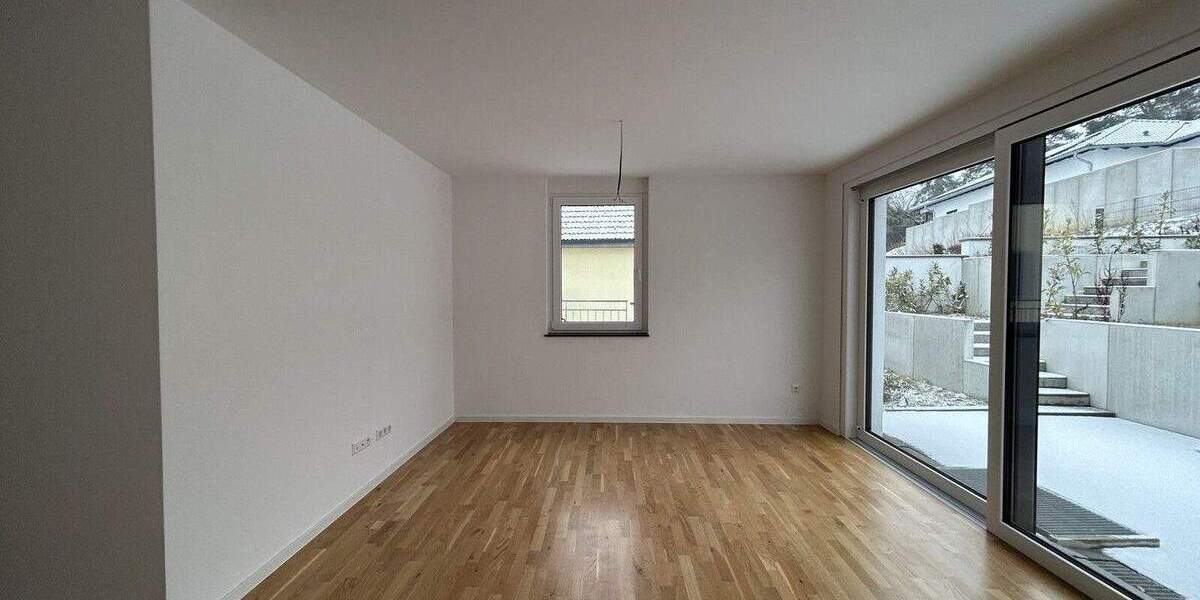 Etagenwohnung Neckarsulm / Obereisesheim Obereisesheim - 4 Zimmer, 87 m&sup2;, 1.300&euro; | Angebot:25701413