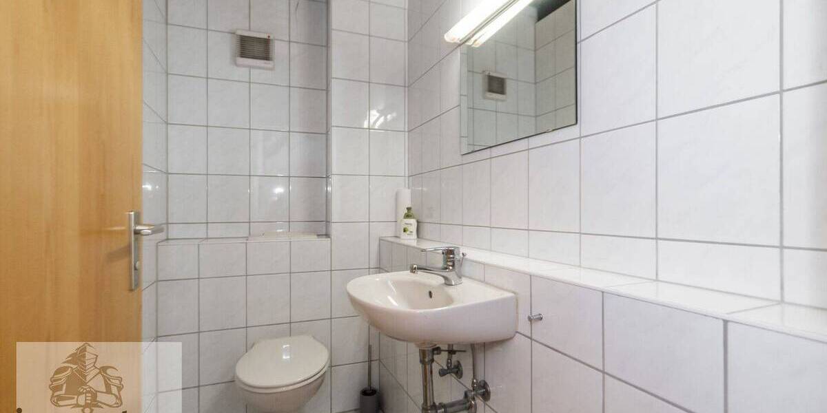 Mehrfamilienhaus, Wohnhaus Bad Wimpfen - 6 Zimmer, 244 m&sup2;, 628.888&euro; | Angebot:25776017