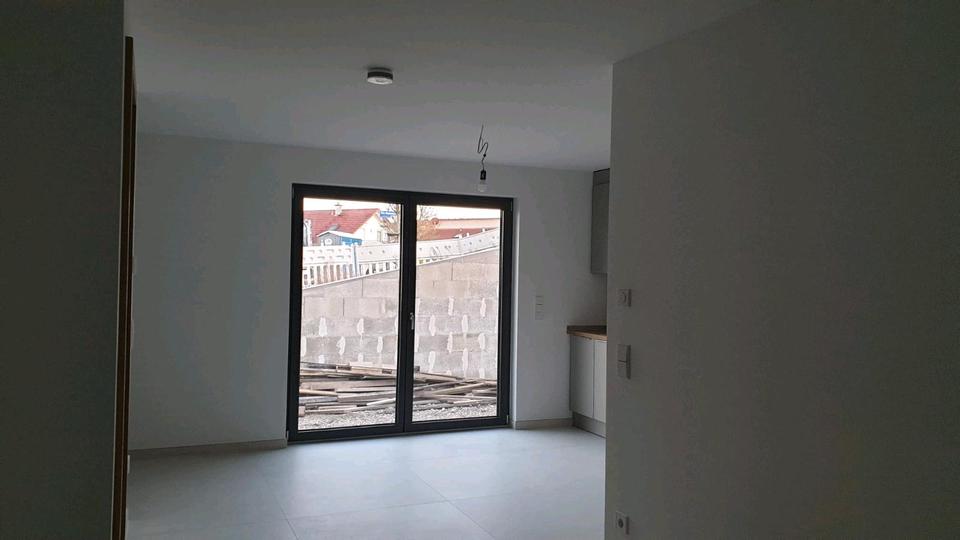 Erdgeschoßwohnung Bretten - 2 Zimmer, 60 m&sup2;, 880&euro; | Angebot:25639866