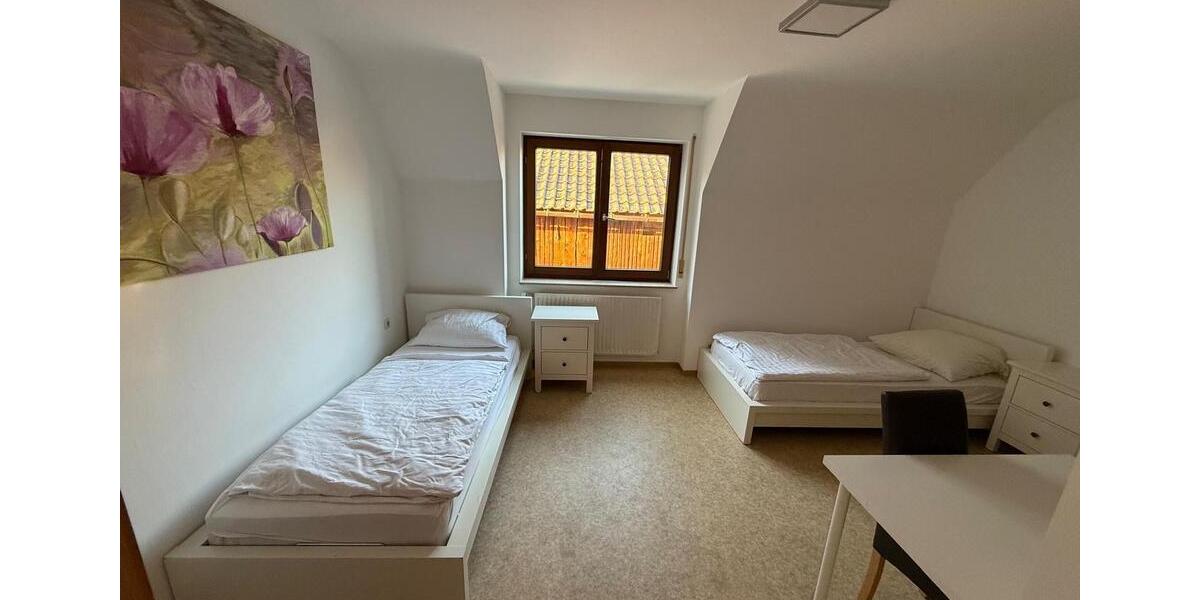 Etagenwohnung Pleidelsheim - 1 Zimmer, 24 m&sup2;, 450&euro; | Angebot:25393814