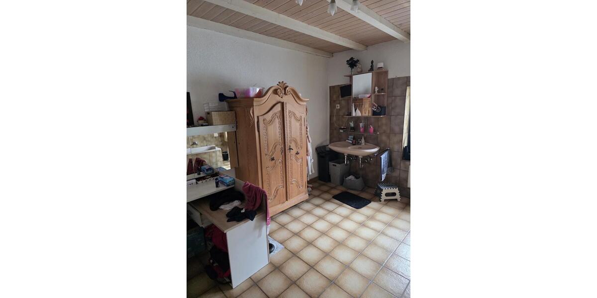 Mehrfamilienhaus, Wohnhaus Zaberfeld - 8 Zimmer, 210 m&sup2;, 280.000&euro; | Angebot:26896874
