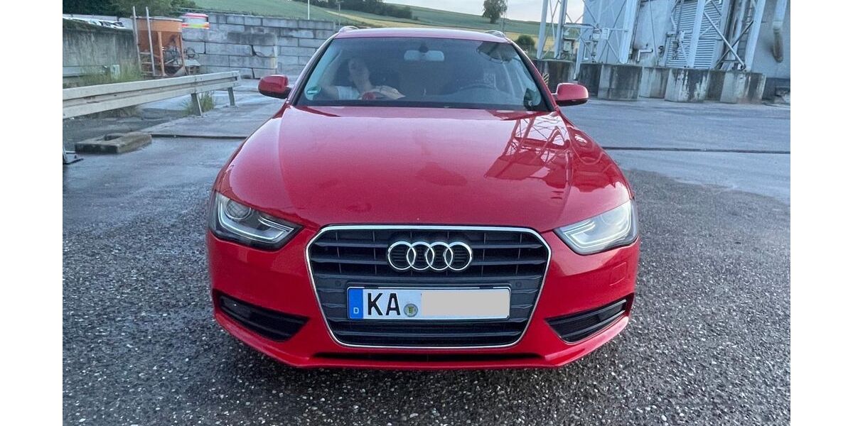 Audi A4 310.000 km 7.500 &euro; Bruchsal 76646