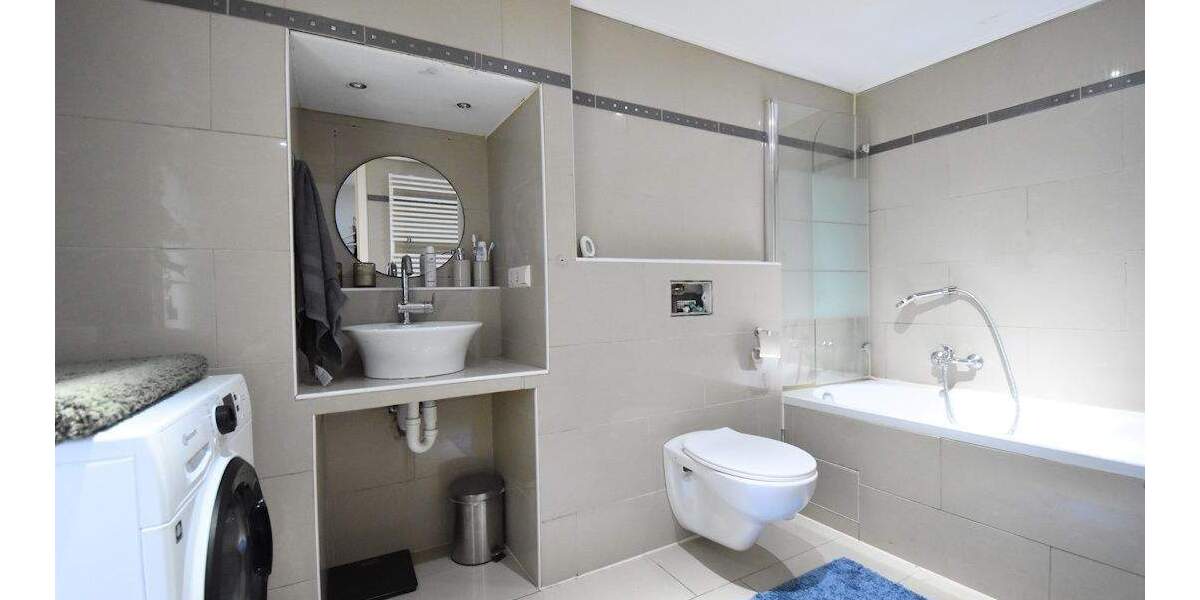 Einfamilienhaus Sinsheim - 9 Zimmer, 202 m&sup2;, 499.000&euro; | Angebot:25775470