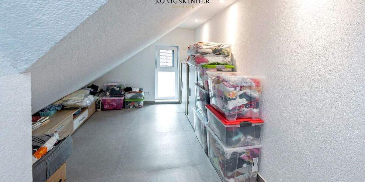 Einfamilienhaus Kirchheim am Neckar - 5 Zimmer, 141 m&sup2;, 599.000&euro; | Angebot:25731278