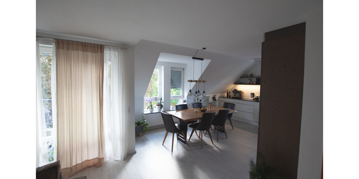 Maisonettenwohnung Besigheim - 4.5 Zimmer, 101 m&sup2;, 430.000&euro; | Angebot:25654499