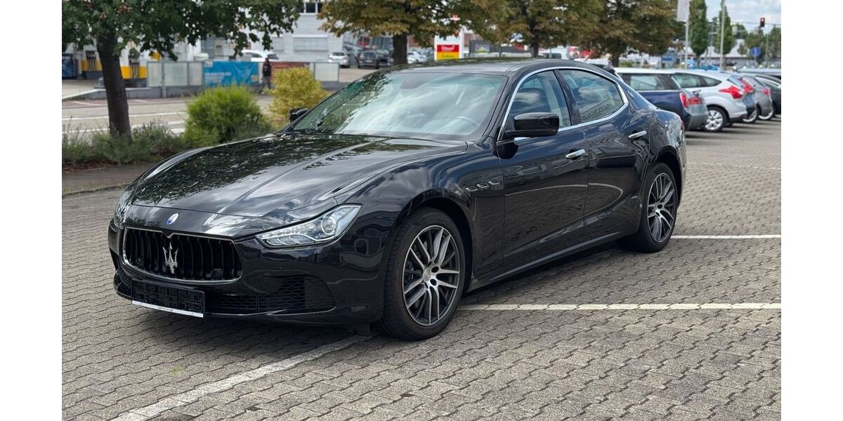 Maserati Ghibli 79.000 km 23.990 &euro; Bad Schönborn 76669