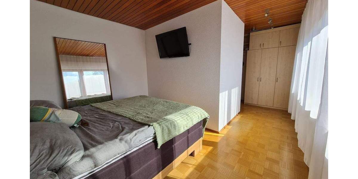 Einfamilienhaus Gundelsheim Tiefenbach - 7 Zimmer, 200 m&sup2;, 479.000&euro; | Angebot:25744935