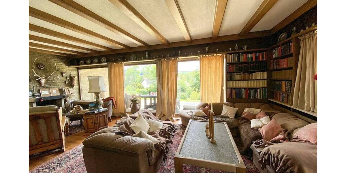 Einfamilienhaus Sulzfeld - 7 Zimmer, 280 m&sup2;, 795.000&euro; | Angebot:25729840