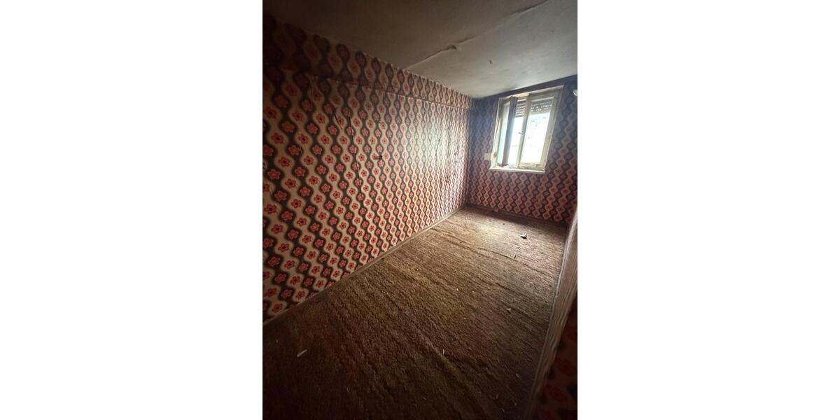 Einfamilienhaus Lauffen am Neckar - 4 Zimmer, 60 m&sup2;, 69.000&euro; | Angebot:26794447