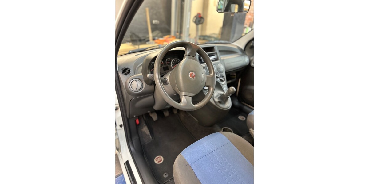 Fiat Panda 65.000 km 4.660 &euro; Erlenbach 74235