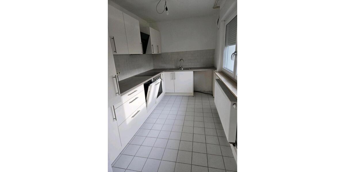 Maisonettenwohnung Kraichtal - 5.5 Zimmer, 135 m&sup2;, 1.200&euro; | Angebot:26317427