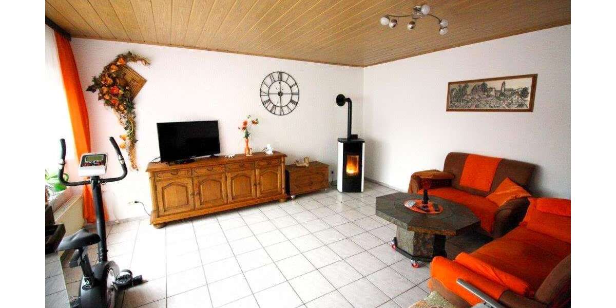 Etagenwohnung Kürnbach - 6 Zimmer, 120 m&sup2;, 230.000&euro; | Angebot:25476837