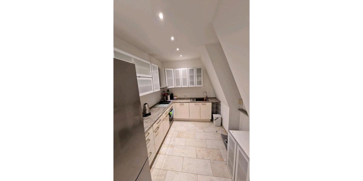 Etagenwohnung Heilbronn Kernstadt - 4 Zimmer, 77 m&sup2;, 1.600&euro; | Angebot:25280214