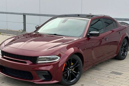 Dodge Charger 84.600 km 28.900 &euro; Bietigheim-Bissingen 74321