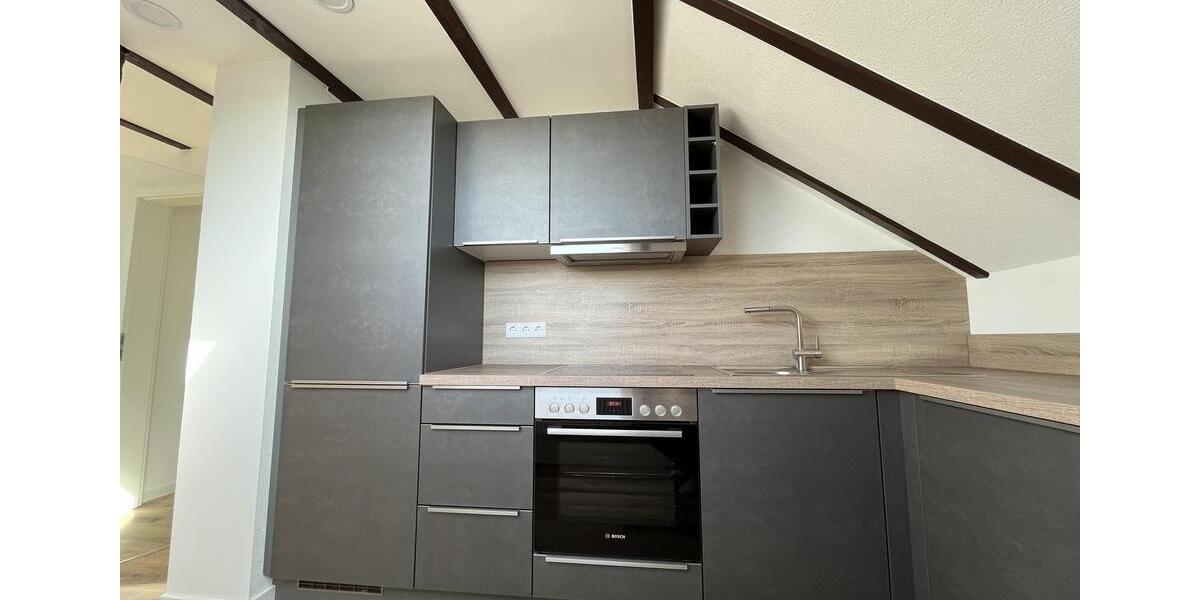 Dachgeschoßwohnung Heilbronn Kernstadt - 1 Zimmer, 12 m&sup2;, 468&euro; | Angebot:25238911