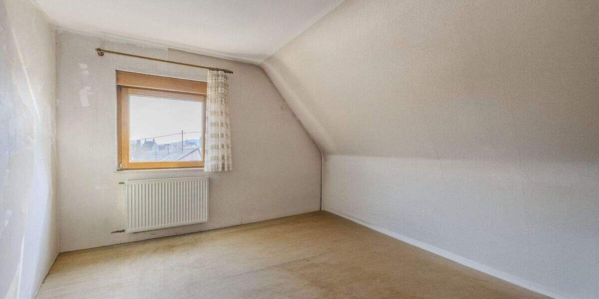 Einfamilienhaus Besigheim - 5 Zimmer, 122 m&sup2;, 469.000&euro; | Angebot:25899230