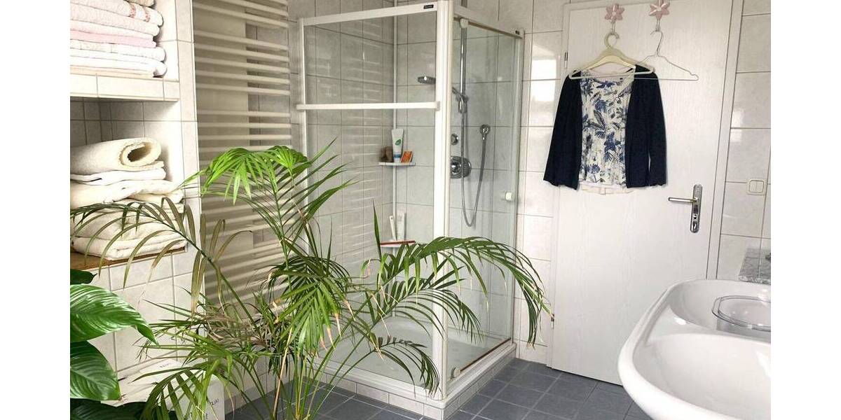 Doppelhaushälfte Forst - 4 Zimmer, 102 m&sup2;, 450.000&euro; | Angebot:25999756