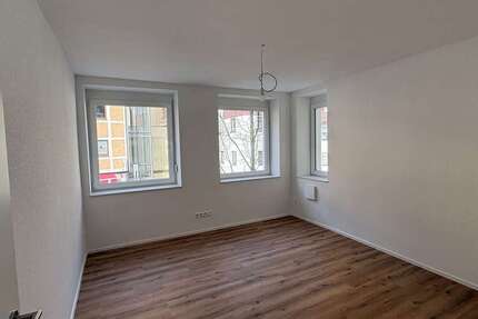 Wohnung Neckarsulm - 3 Zimmer, 108 m&sup2;, 1.400&euro; | Angebot:25332063