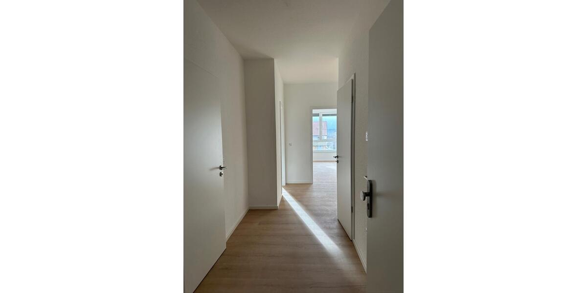 Etagenwohnung Neckarwestheim - 3 Zimmer, 95 m&sup2;, 1.379&euro; | Angebot:25105246