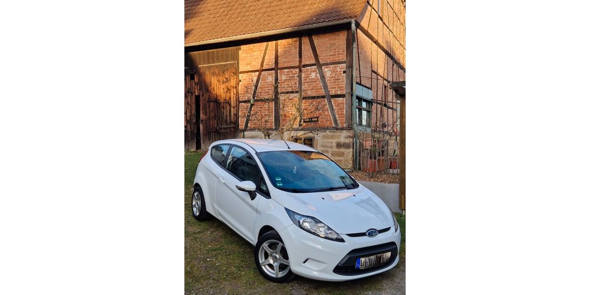 Ford Fiesta 181.000 km 2.700 &euro; Sachsenheim 74343