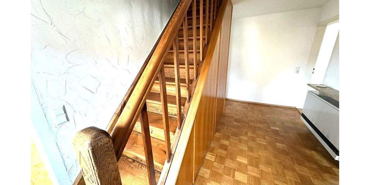 Einfamilienhaus Lobbach / Waldwimmersbach Waldwimmersbach - 9 Zimmer, 200 m&sup2;, 299.000&euro; | Angebot:25693260