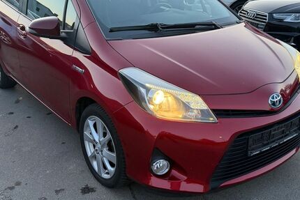 Toyota Yaris 66.000 km 9.699 &euro; Gundelsheim 74831