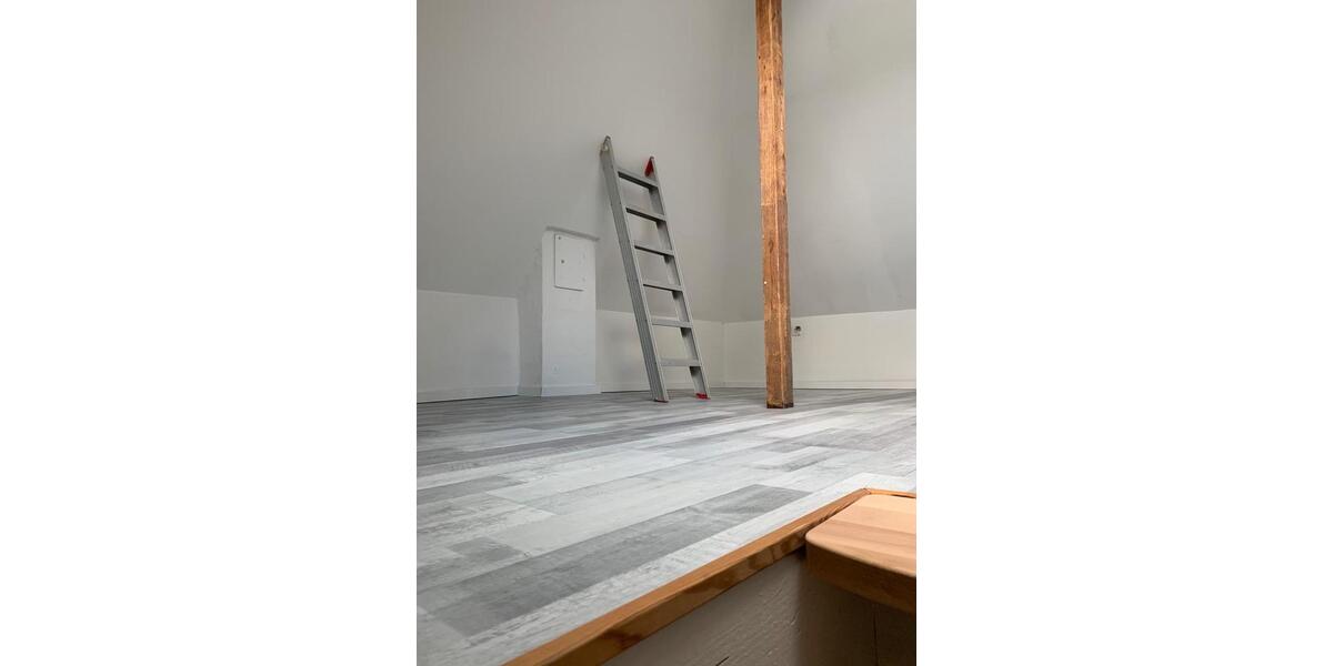 Dachgeschoßwohnung Heilbronn Kernstadt - 3 Zimmer, 85 m&sup2;, 1.300&euro; | Angebot:25945165