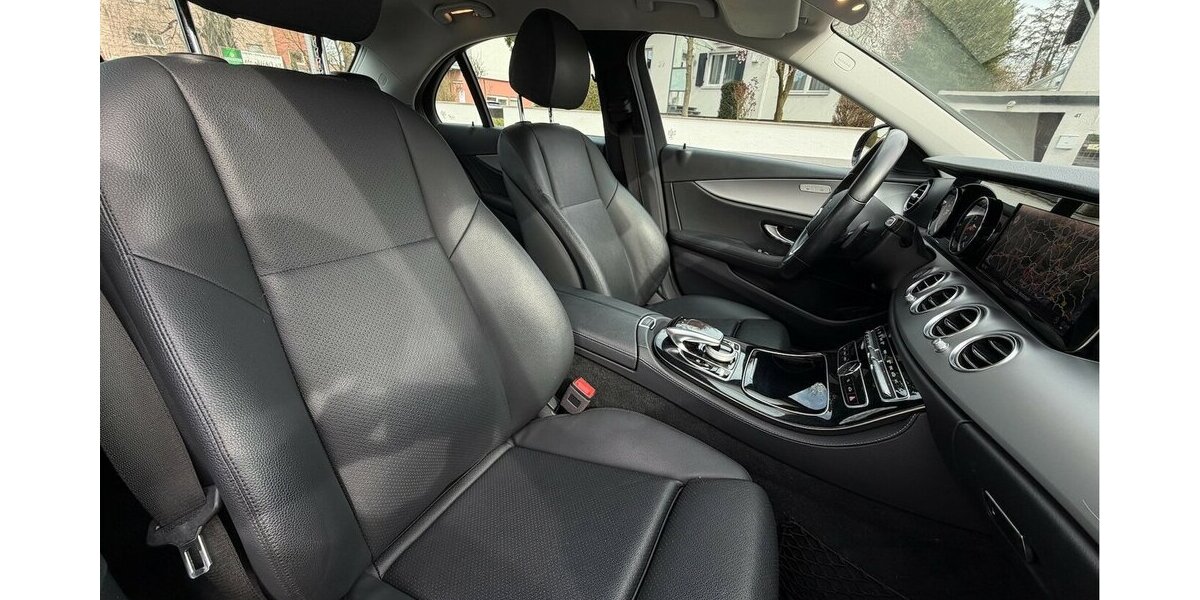 Mercedes-Benz E 200 Limousine 9G-Tronic Navi Leder 245.000 km 19.490 &euro; Neckarsulm 74172