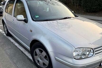 VW Golf 180.000 km 3.000 &euro; Sandhausen 69207