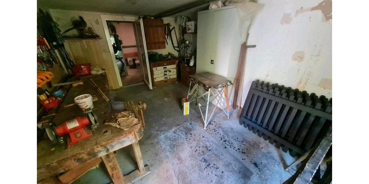 Einfamilienhaus Neckargemünd - 10 Zimmer, 143 m&sup2;, 283.000&euro; | Angebot:25057732