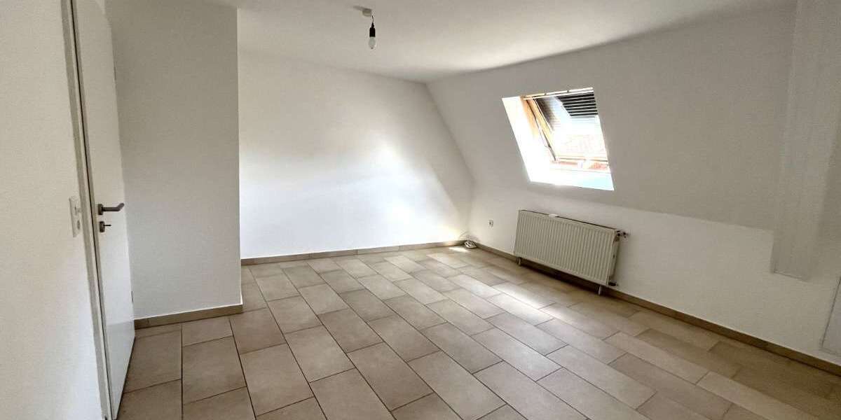 Etagenwohnung Bad Schönborn - 2 Zimmer, 38 m&sup2;, 500&euro; | Angebot:26790311