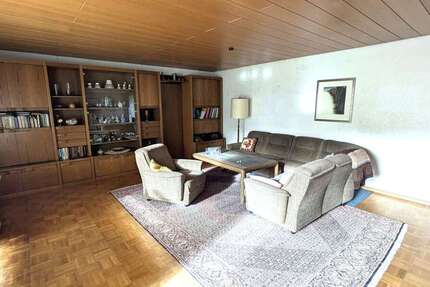 Haus Sulzfeld - 8 Zimmer, 260 m&sup2;, 449.000&euro; | Angebot:23721203