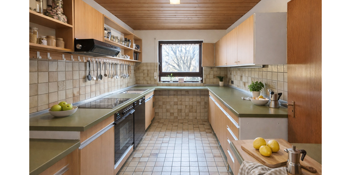 Einfamilienhaus Bretten Gölshausen - 7 Zimmer, 216 m&sup2;, 695.000&euro; | Angebot:25776304