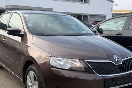 Skoda Rapid/Spaceback 75.000 km 8.899 &euro; Gundelsheim 74831