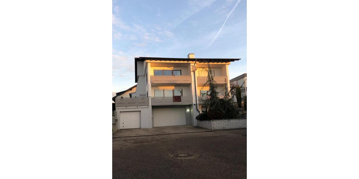 Etagenwohnung Dielheim - 4 Zimmer, 120 m&sup2;, 1.200&euro; | Angebot:25477831