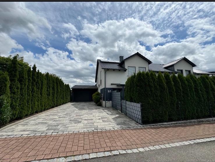 Doppelhaushälfte Brackenheim - 4.5 Zimmer, 145 m&sup2;, 750.000&euro; | Angebot:19758688