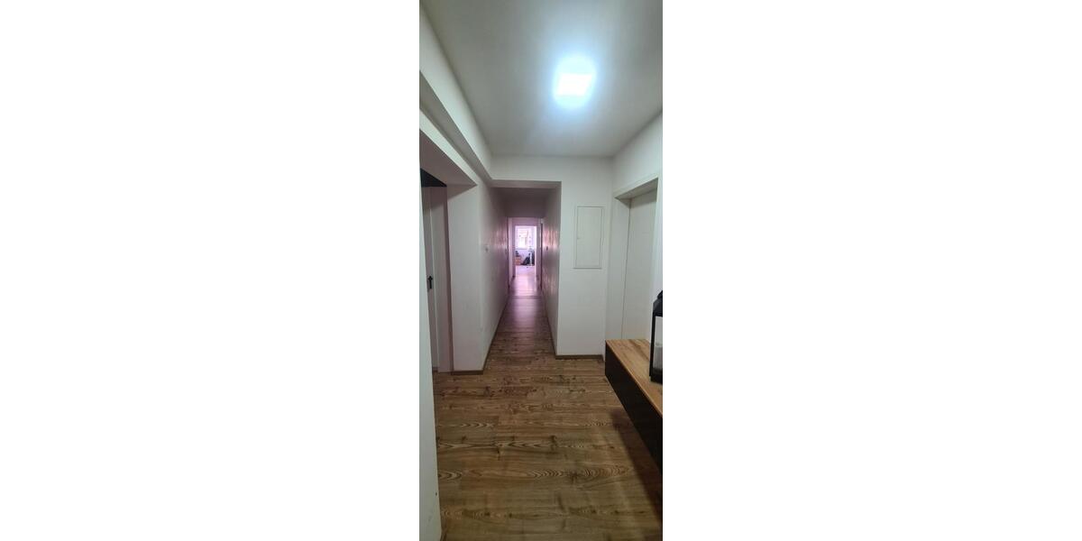 Erdgeschoßwohnung Heilbronn Böckingen - 8 Zimmer, 170 m&sup2;, 478.000&euro; | Angebot:26270885
