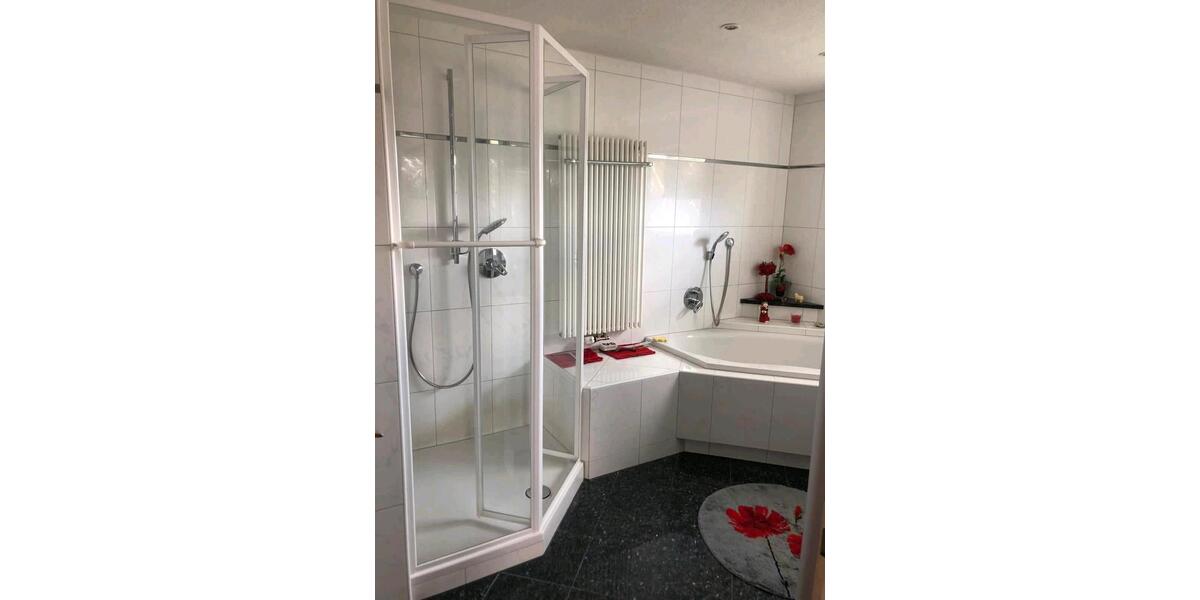 Einfamilienhaus Oberderdingen - 6 Zimmer, 150 m&sup2;, 498.000&euro; | Angebot:24897611